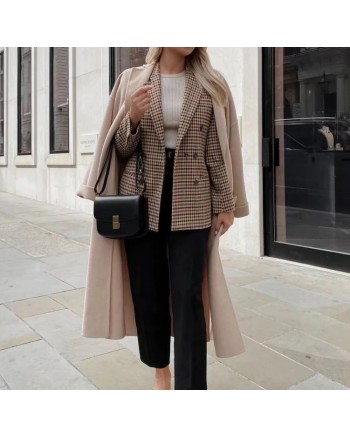 STRAIGHT BLAZER WITH PADDED SHOULDER